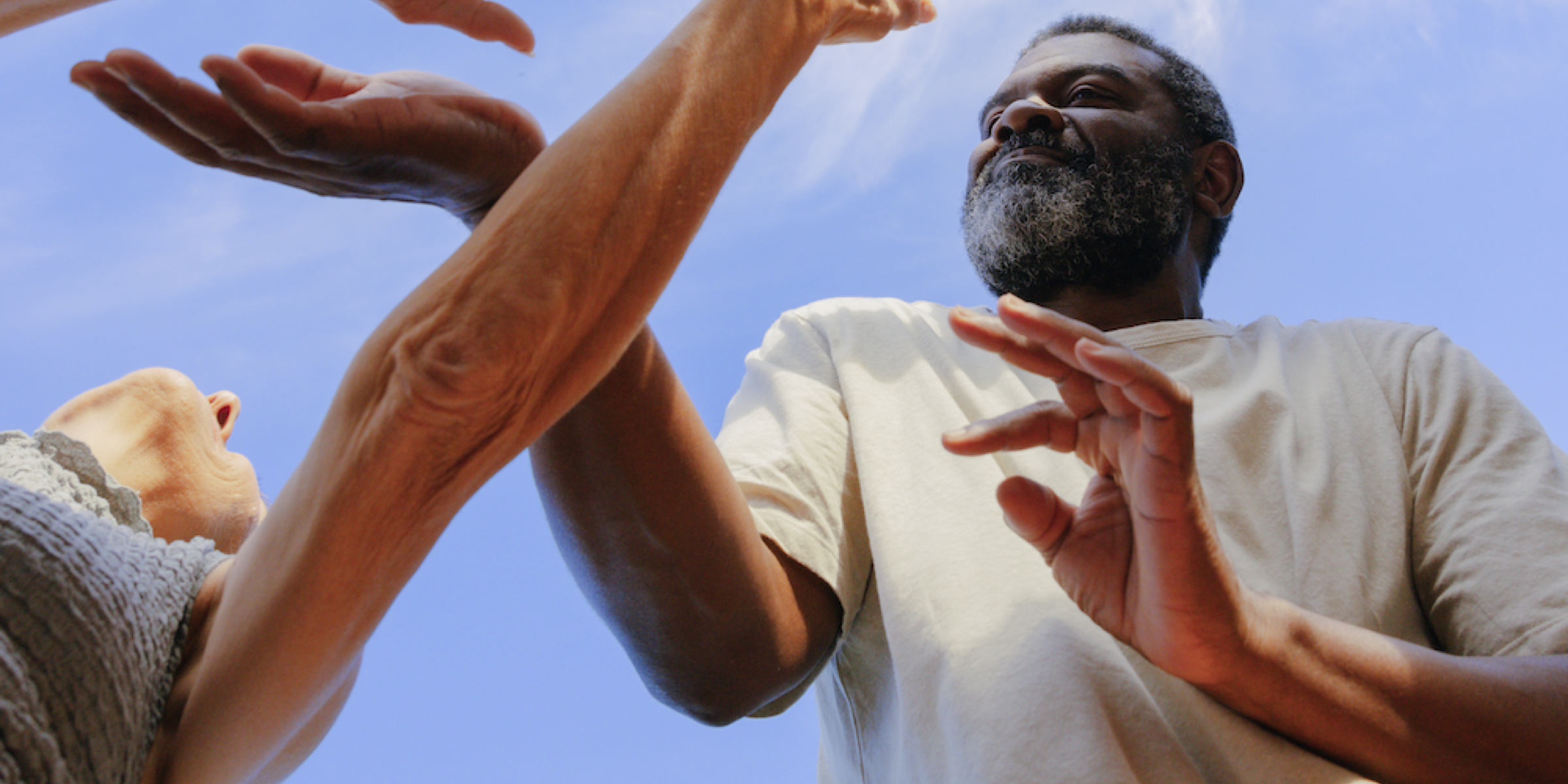 JOIN THE SMILING JOINTS !